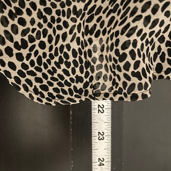 Express Womens Top Size 1/2 Animal Print Silk Chiffon Button Up Mob Wife Y2K - Picture 8 of 9